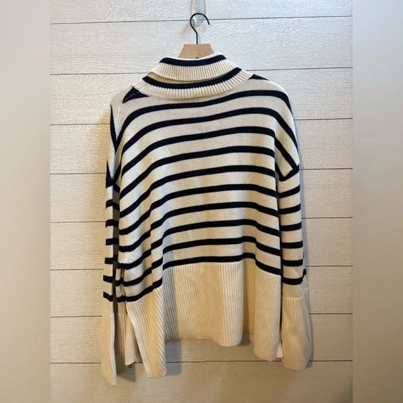 Gap 24/7 Split Hem Striped Turtleneck Sweater, NWT, Size XL in Cream and Navy - Picture 10 of 14